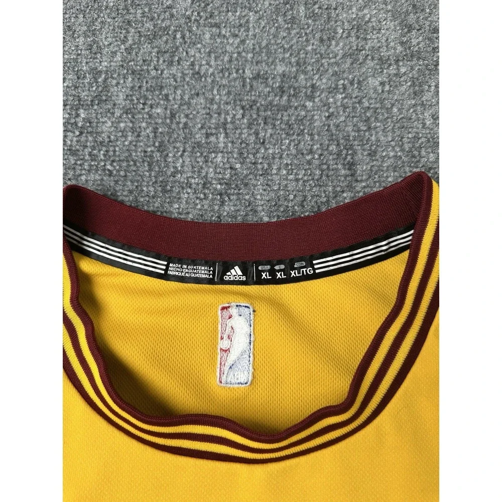 Mens‎ Basketball Adidas Cleveland Cavaliers James #23 Yellow Jersey, Size XL